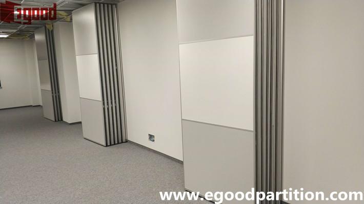 Folding door partition stacking parking options 